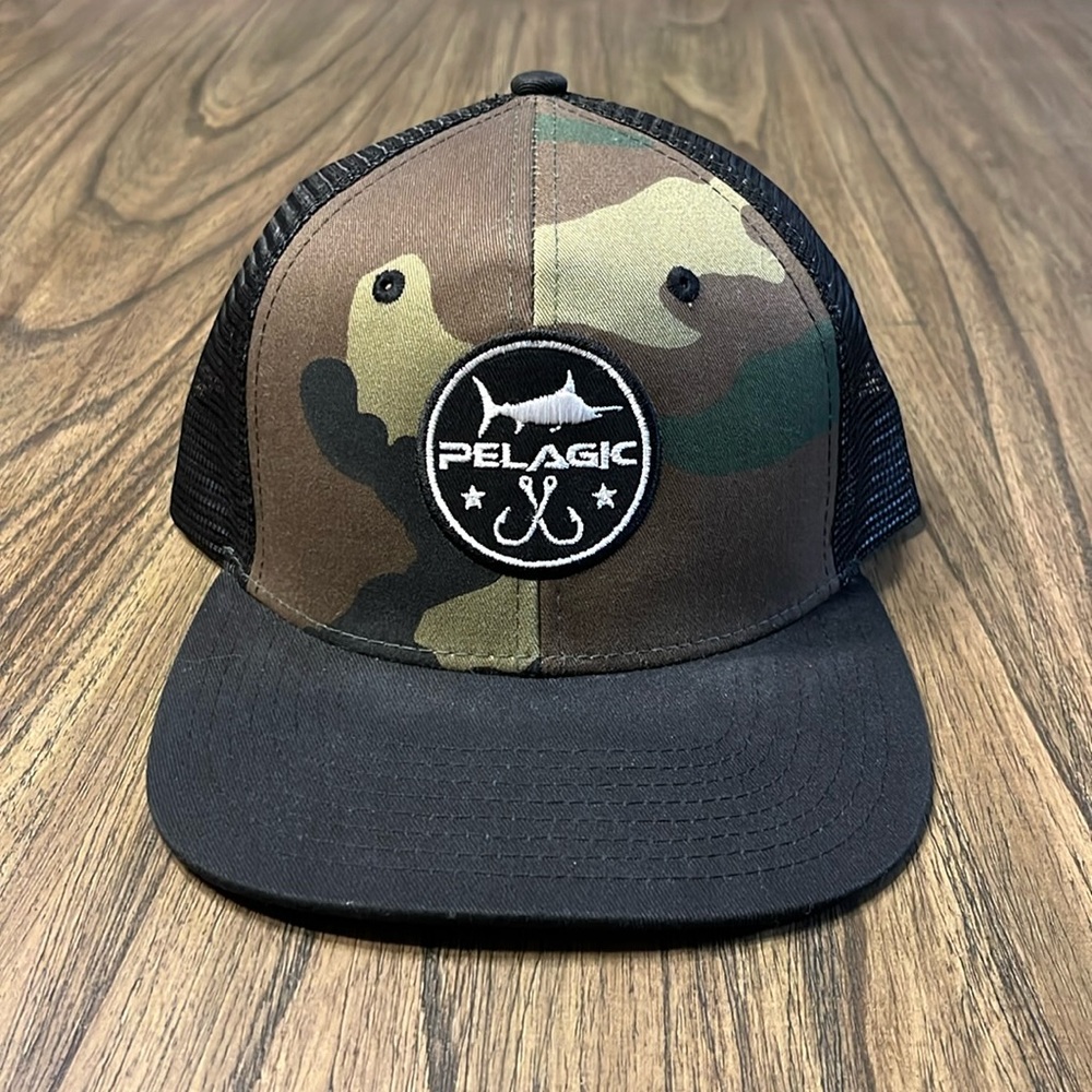 PELAGIC FISHING SNAPBACK HAT CAMOUFLAGE